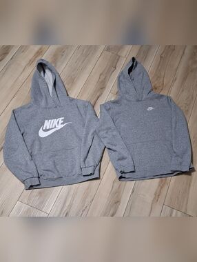 Nike Youth XL Gray Pullover Hoodies with White Logo